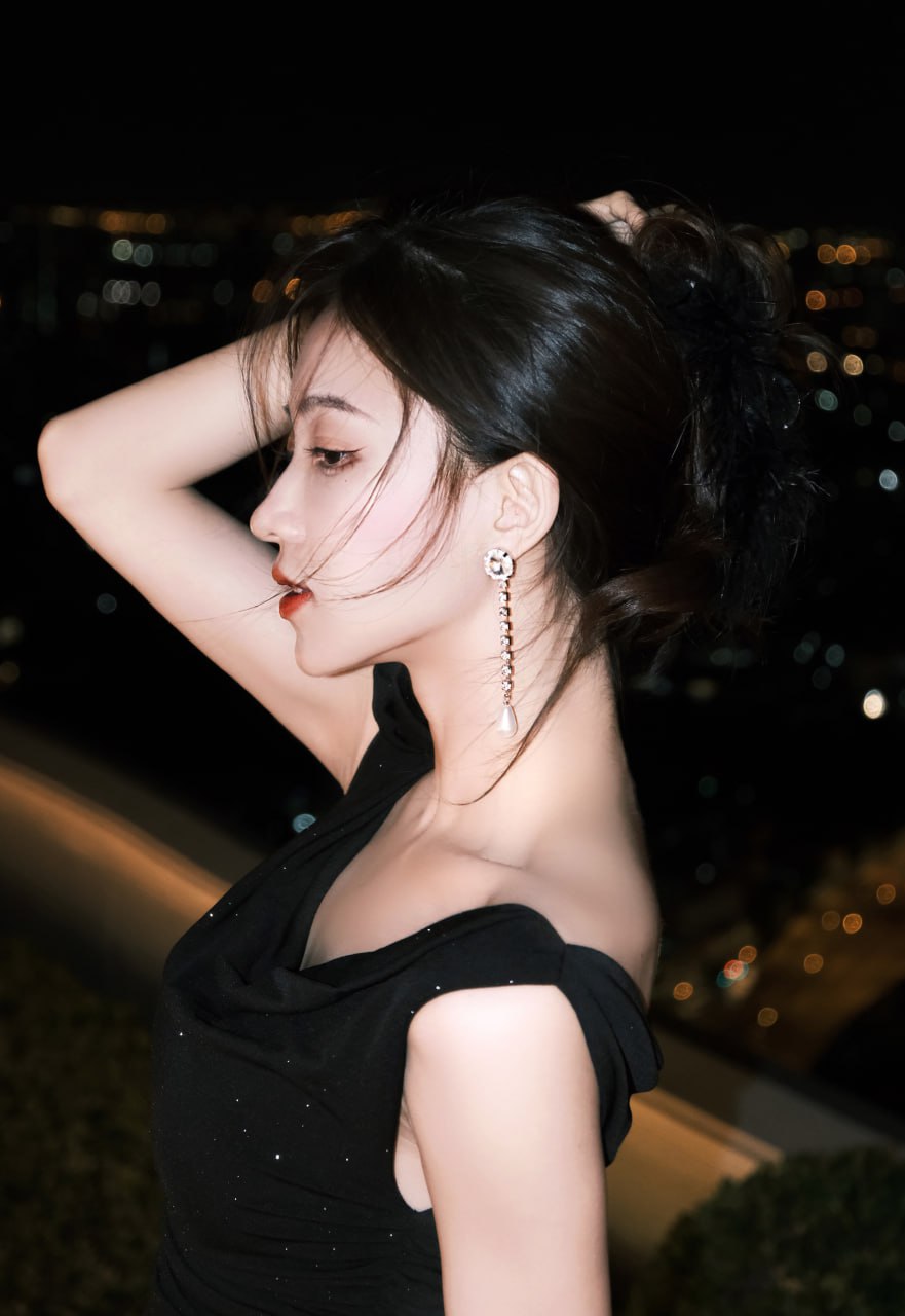 栾贝贝楚姐温哥华订婚 栾贝贝黑历史